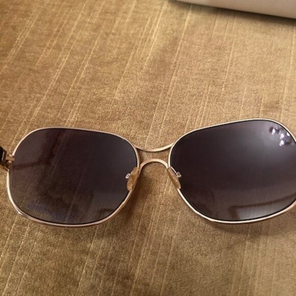 EUC - Chloe Aviator Sunglasses - Picture 3 of 5